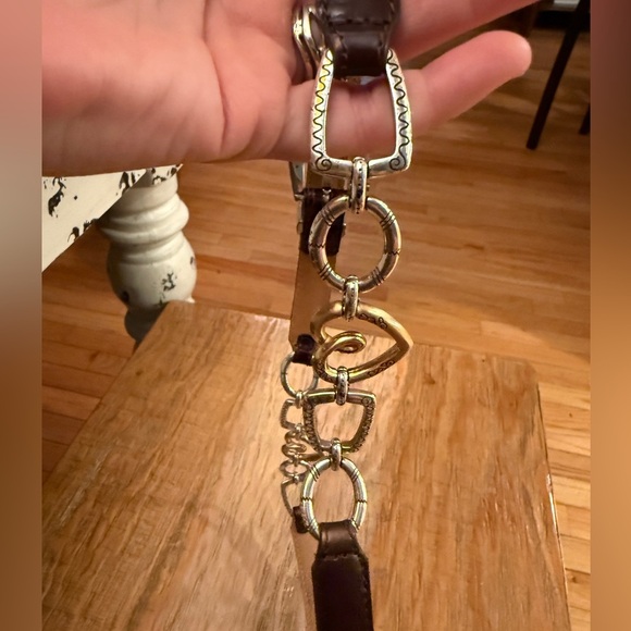 Brighton Brown Croc-Embossed Belt Ornate Silver Buckle Leather & Charm Chain Mix - Picture 7 of 9